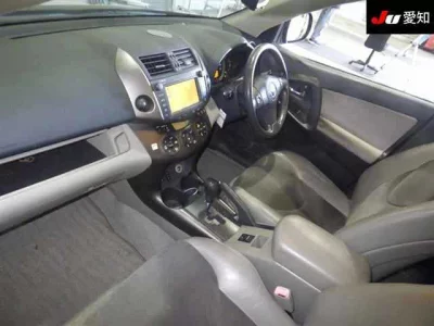 Toyota VANGUARD  с аукциона в Японии