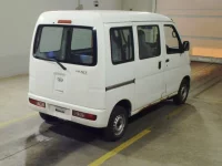 Daihatsu HIJET VAN лот № 7109 оценка 3  с аукциона в Японии 1