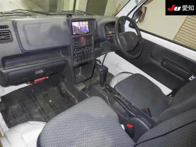 Nissan CLIPPER TRUCK  с аукциона в Японии