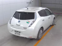 Nissan LEAF лот № 4010 оценка 3.5  с аукциона в Японии 3