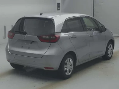 Honda FIT  с аукциона в Японии