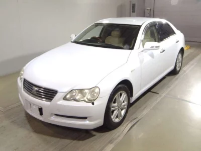 Toyota MARK X  с аукциона в Японии