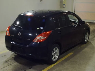Nissan TIIDA  с аукциона в Японии