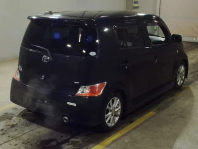 Toyota BB  с аукциона в Японии