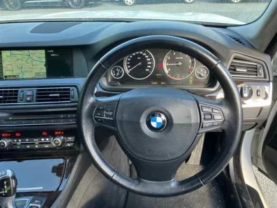 BMW 5-Series  с аукциона в Японии