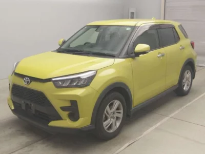 Toyota RAIZE  с аукциона в Японии