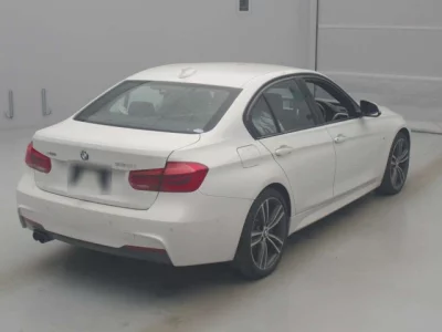 BMW 3-Series  с аукциона в Японии