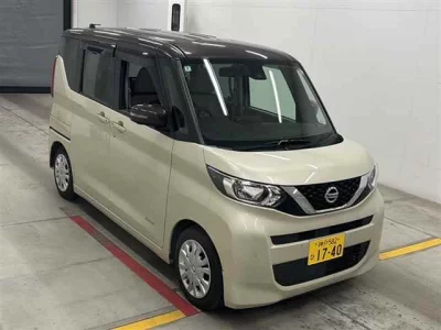 Nissan ROOX  с аукциона в Японии