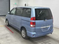 Toyota NOAH лот № 90195 оценка 3.5  с аукциона в Японии 1
