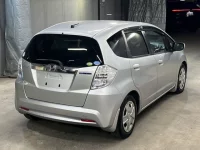 Honda FIT лот № 2202 оценка R  с аукциона в Японии 4