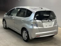 Honda FIT лот № 2202 оценка R  с аукциона в Японии 1