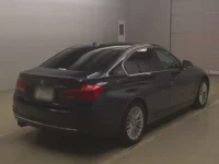 BMW 3-Series лот № 81002 оценка R  с аукциона в Японии 1