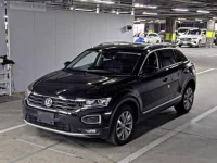 Volkswagen T-ROC лот № 332 оценка 5  с аукциона в Японии 3