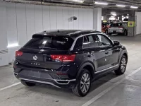 Volkswagen T-ROC лот № 332 оценка 5  с аукциона в Японии 1