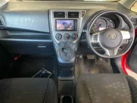 Toyota RACTIS лот № 1017 оценка R  с аукциона в Японии 2