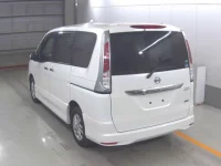 Nissan SERENA лот № 4030 оценка R  с аукциона в Японии 1