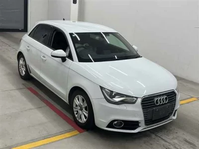 Audi A1  с аукциона в Японии