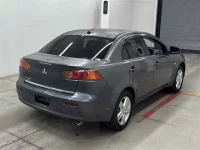 Mitsubishi GALANT FORTIS лот № 90212 оценка 3  с аукциона в Японии 4