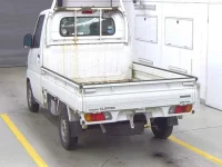 Nissan CLIPPER TRUCK лот № 5528 оценка 3  с аукциона в Японии 1