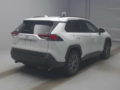 Toyota RAV4  с аукциона в Японии