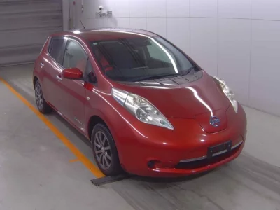 Nissan LEAF  с аукциона в Японии