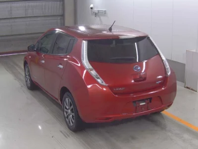 Nissan LEAF  с аукциона в Японии