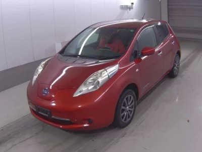 Nissan LEAF  с аукциона в Японии