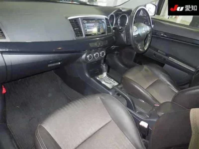 Mitsubishi GALANT FORTIS  с аукциона в Японии