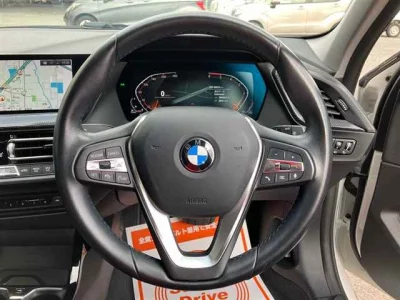 BMW 1-Series  с аукциона в Японии