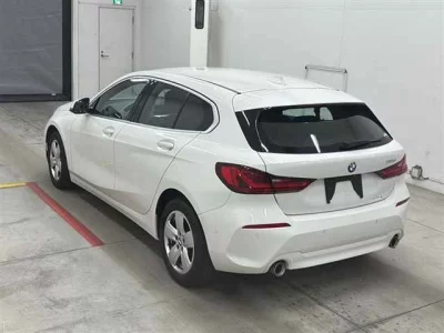 BMW 1-Series  с аукциона в Японии
