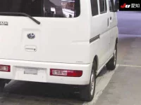 Toyota PIXIS VAN лот № 35114 оценка R  с аукциона в Японии 7