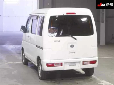 Toyota PIXIS VAN  с аукциона в Японии