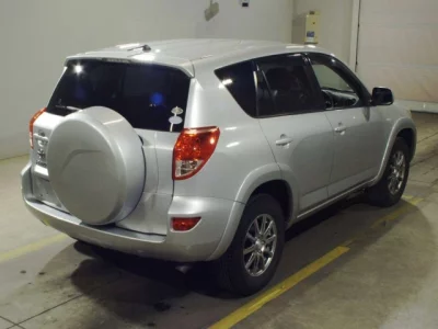 Toyota RAV4  с аукциона в Японии