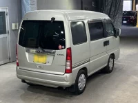 Subaru GOLF ALLTRACK лот № 1055 оценка 3.5  с аукциона в Японии 4