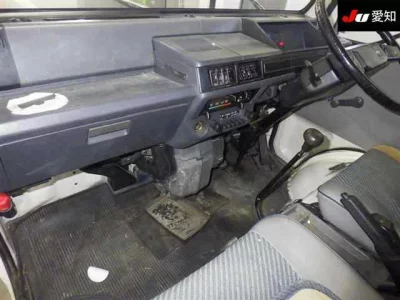 Mitsubishi MINICAB TRUCK  с аукциона в Японии