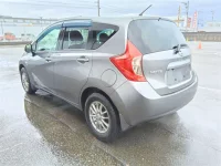 Nissan NOTE лот № 7506 оценка 4  с аукциона в Японии 1