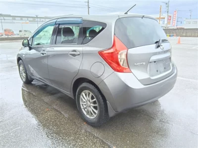 Nissan NOTE  с аукциона в Японии