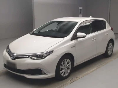 Toyota AURIS  с аукциона в Японии