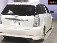 Toyota WISH лот № 331 оценка R  с аукциона в Японии 7