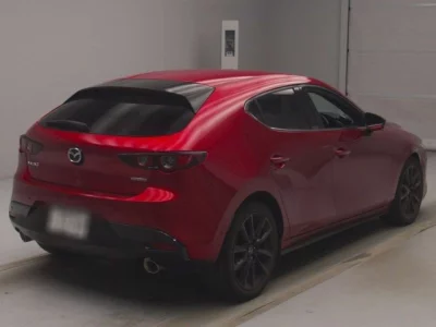 Mazda MAZDA3  с аукциона в Японии