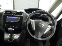 Nissan SERENA лот № 5003 оценка 3  с аукциона в Японии 4