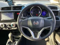 Honda FIT лот № 30001 оценка 3.5  с аукциона в Японии 2