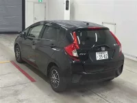 Honda FIT лот № 30001 оценка 3.5  с аукциона в Японии 1