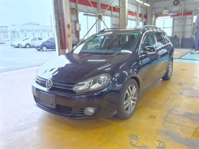 Volkswagen GOLF VARIANT  с аукциона в Японии