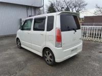 Suzuki WAGON R лот № 7519 оценка R  с аукциона в Японии 1
