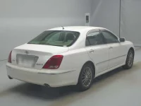 Toyota CROWN лот № 72118 оценка R  с аукциона в Японии 1