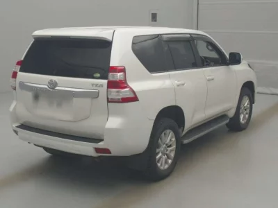 Toyota LAND CRUISER PRADO  с аукциона в Японии