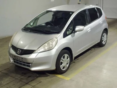Honda FIT  с аукциона в Японии