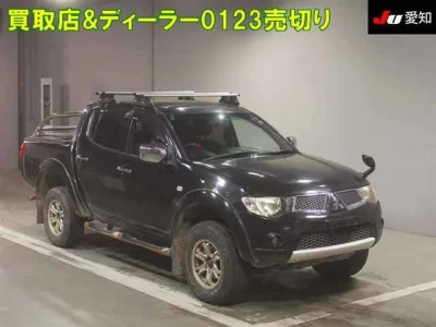 Mitsubishi TRITON