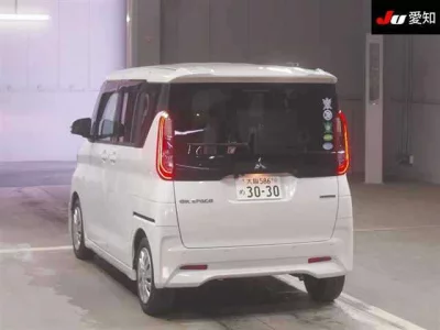 Mitsubishi EK SPACE  с аукциона в Японии